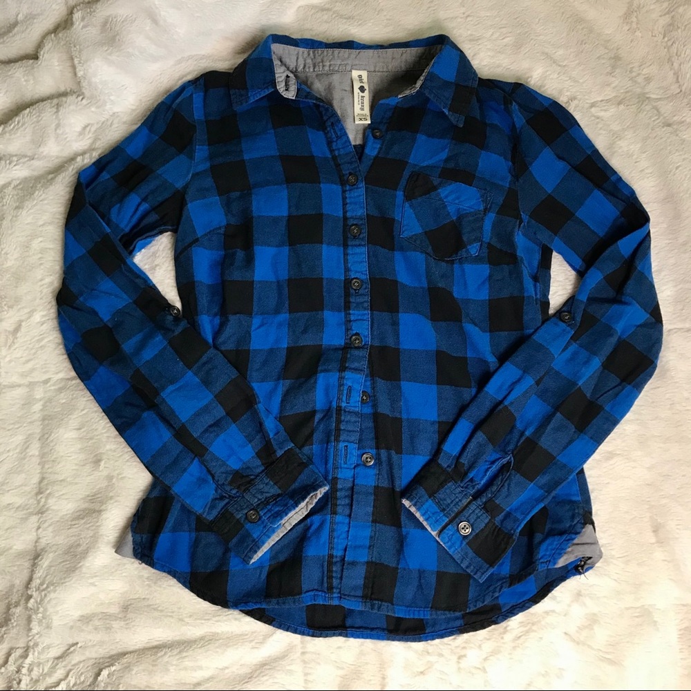 GIRL KRAZY Plaid Long Sleeve Button Down Top